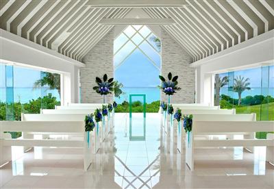 お得な特典が盛りだくさん！ ホテルムーンビーチの「ブライダルフェ