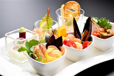 オキナワ マリオット リゾート ＆ スパ「母の日ランチブッフェ」