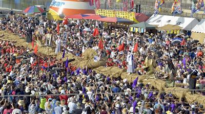 ライブや花火ショーもあり！450年余もの歴史をもつ「第43回 与