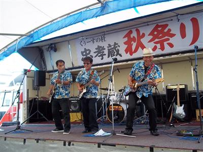 11月21日（土）、22日（日）は、酒造所「忠孝蔵」で秋祭り開催