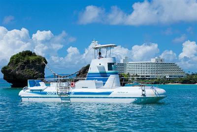 半潜水艦サブマリンJr.Ⅱとホテルランチブッフェが通常料金の半額