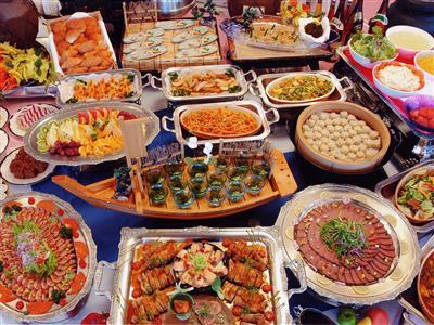 1800円で72品のディナーブッフェが楽しめる！恩納マリンビュー