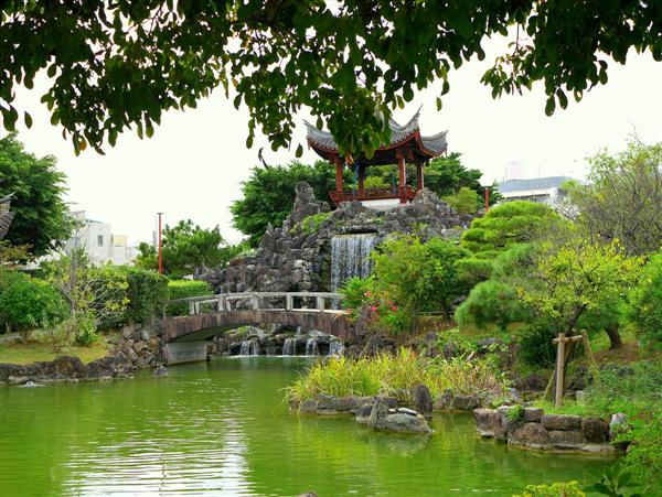 那覇市久米でお散歩しよう！異国情緒溢れる中国式庭園「福州園」