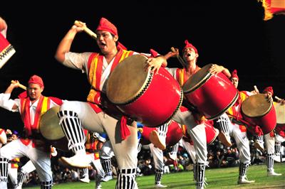 【県民限定】全島エイサーまつりのチケットやホテル食事券が当たる！