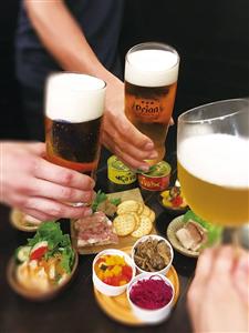 ヒューガルデンホワイト樽生も！千円で生3杯飲める「さんご座キッチ