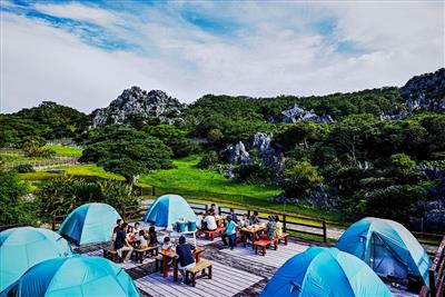 「大石林山キャンプ体験（山遊び（ヤマアシビー）ツアー）」が開催中