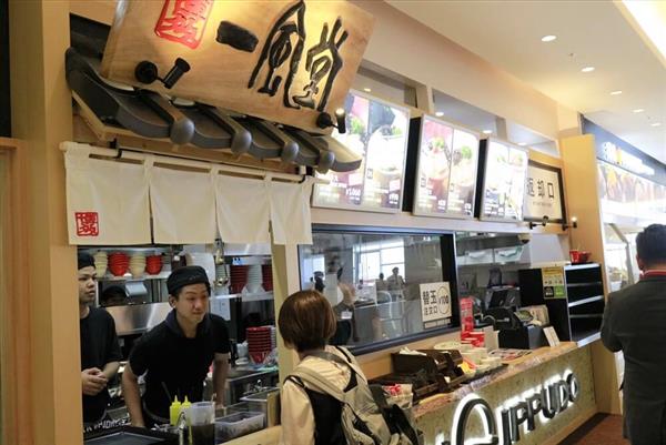 福岡発祥のラーメン店「一風堂」沖縄初出店！沖縄ならではのご当地メ