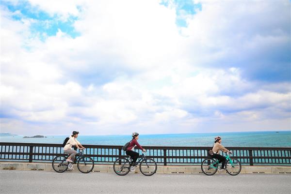 車で行ける離島「浜比嘉島」でサイクリング♪自然に触れる体験＆うる