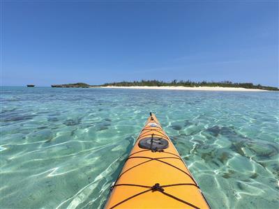 ソーシャルディスタンスを保って遊ぼう！美しい海やマイナスイオンた