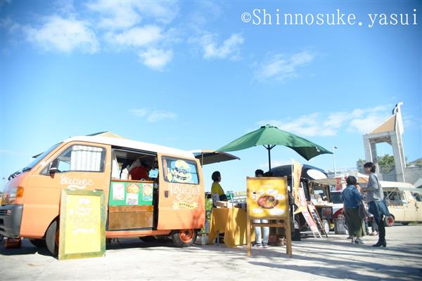 美味しい匂いに誘われる人気フードイベント「沖縄パンスイーツフェス
