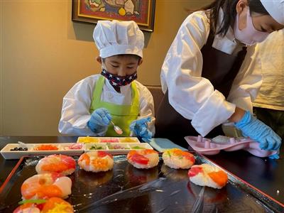 2日間限定♪親子で楽しむ寿司職人体験＆ランチがホテルモントレ沖縄