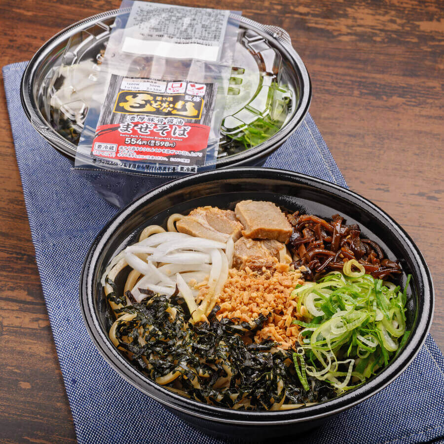濃厚豚⾻醤油まぜそば