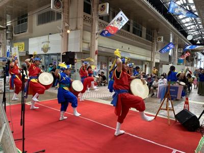 心温まる福祉の輪が広がる「沖縄市福祉まつり」開催！車いす体験やス