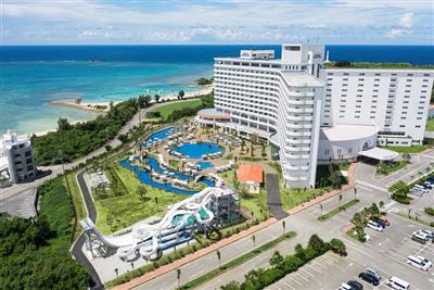 「グランドメルキュール沖縄残波岬リゾート」をお得に満喫♪宿泊＆レ