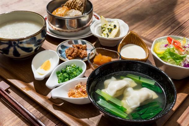 スープ餃子セット（他2種類）