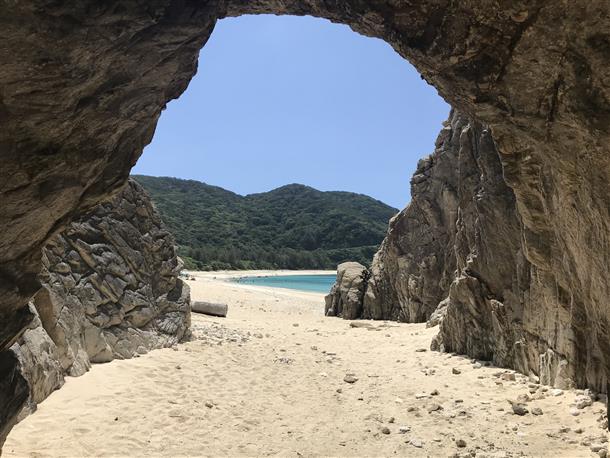 阿波連ビーチ