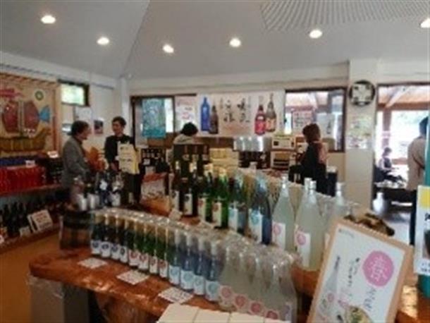 神村酒造で泡盛・もろみ酢試飲とお買い物
