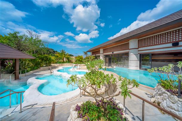 アウトドアバス