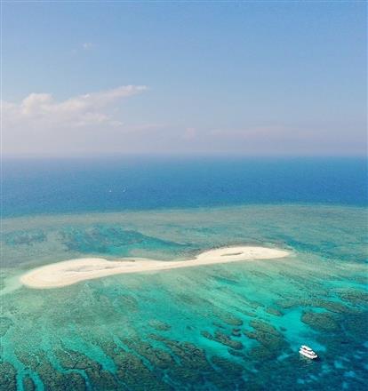 上空から見たクエフ島♪