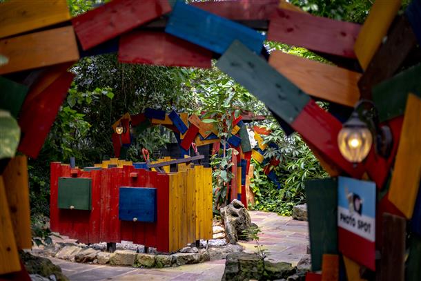 絵本の世界の中に迷いこんだかのような園内