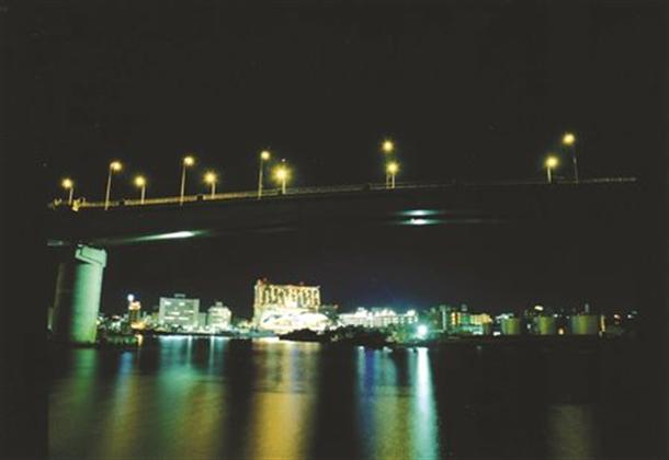 那覇の夜景や星空と共に★