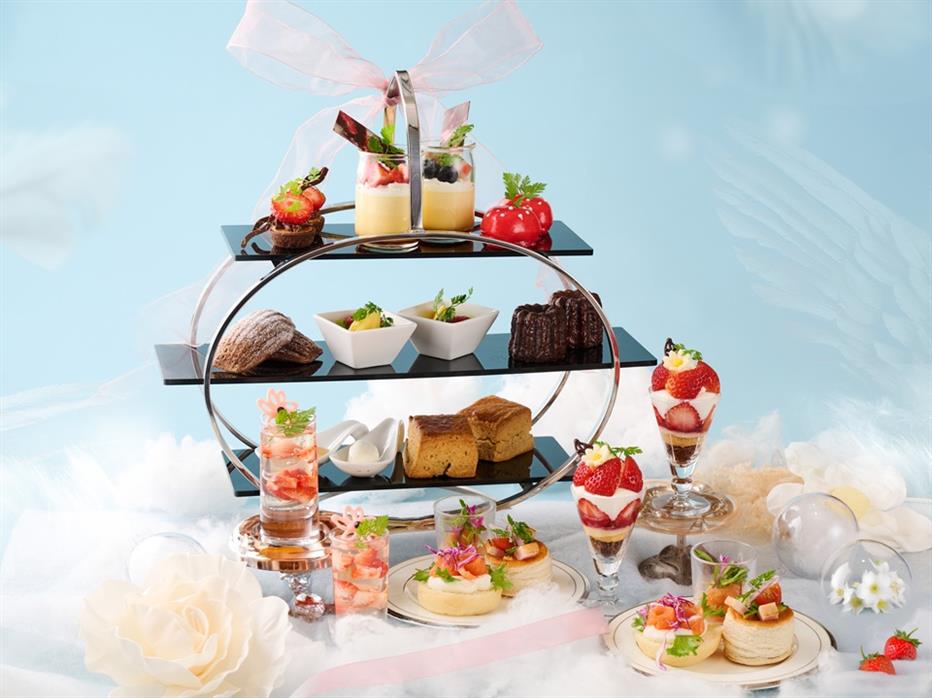 ＼冬のアフタヌーンティー新作登場／【1日1組限定の900円OFF】★Strawberry　winter　tea　コーヒー＆紅茶の他にもソフトドリンク飲み放題!!オーシャンビューレストランで優雅なティータイム★