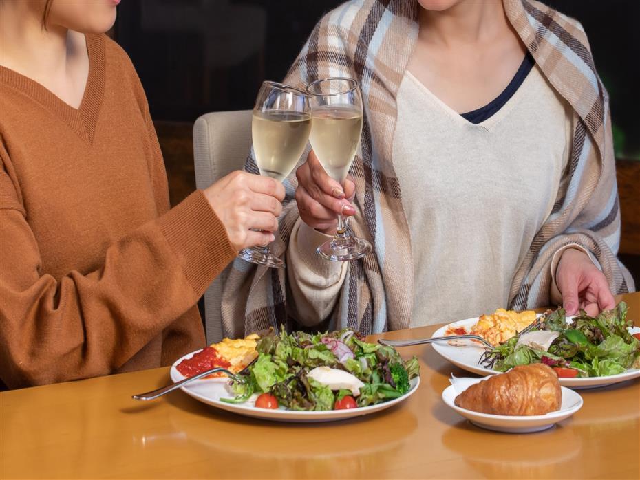 【Anniversary Dinner】乾杯スパークリングワイン1杯無料☆大切な記念日を彩るディナーブッフェ