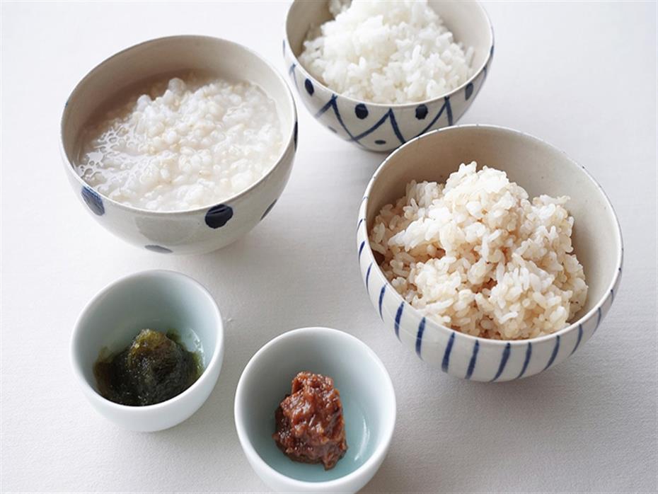 EMを使い健康に栽培された愛情たっぷりのEM美味米と玄米を炊き立てでお楽しみいただけます。