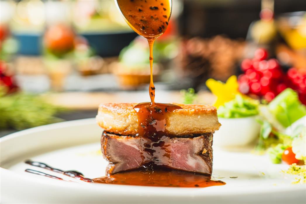 【10%OFF‼】クリスマス＆ニューイヤー　ホテルディナー★選べるメイン＆欧州フェスティバル  ( セミブッフェ + メイン) 