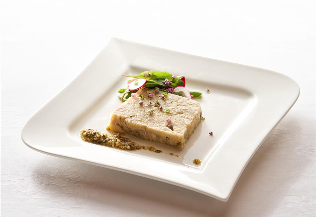 県産地鶏と豚足のテリーヌ