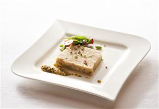 県産地鶏と豚足のテリーヌ