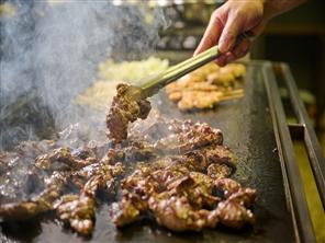 柔らかくじゅーしーと評判のステーキ