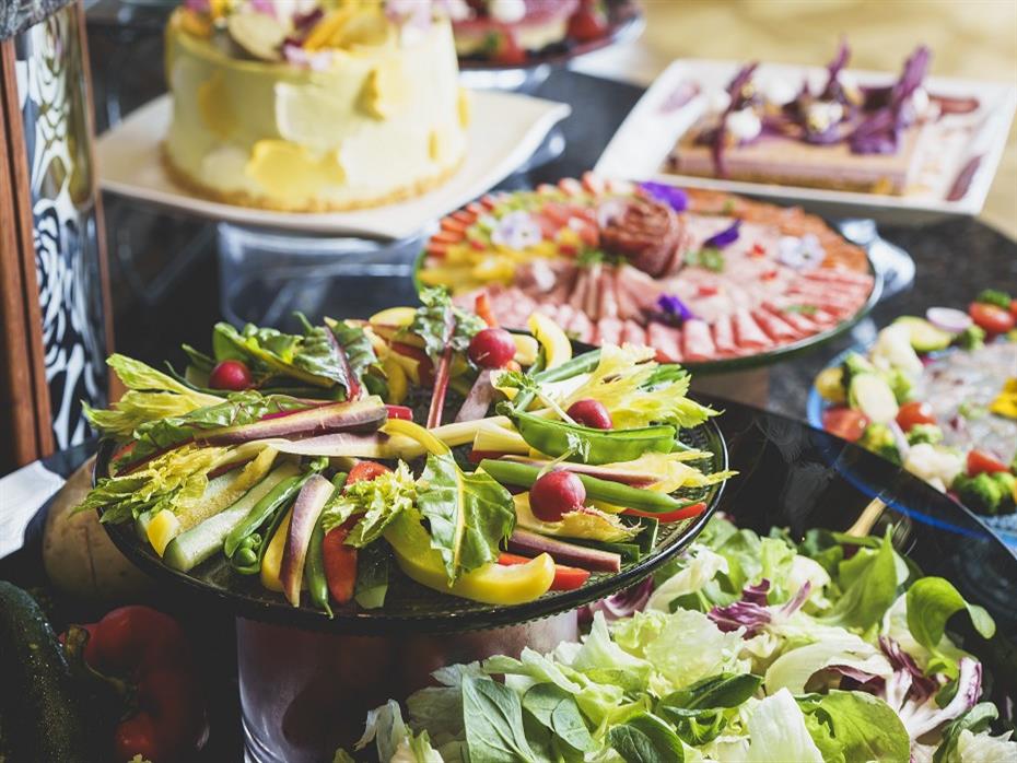 Teppan & Sweets Lunch Buffet