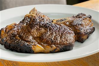 熟成赤城牛　骨付きサーロイン 800g