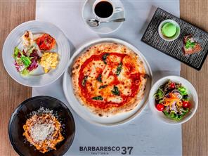 牛肉とバルバレスコのボロネーゼ　タリアテッレ
