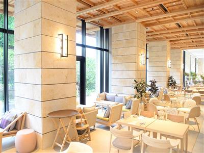 CAFE STRATA