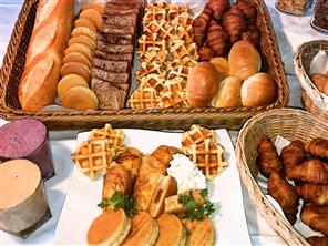 オーシャンビューのレストランハイビス♪