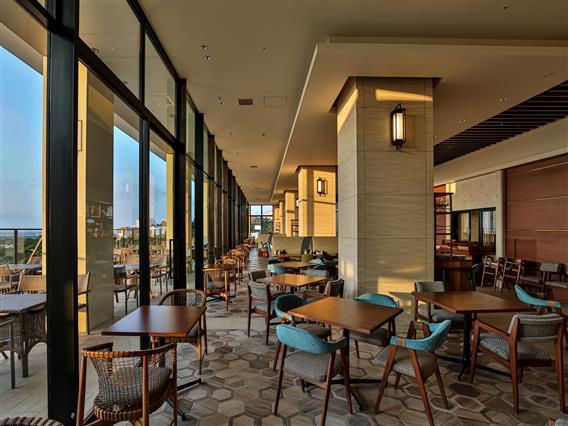 Hillside Grill Restaurant 