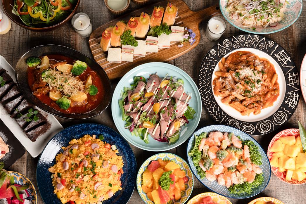 【忘新年会プラン】500円OFF★ボリュームたっぷり！全13品のパーティーメニュー＋2時間飲み放題付き★仲間と笑顔のひとときを♪＜10名～60名様迄予約OK＞※ブッフェ形式