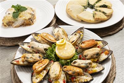 SNSで話題のミディエドルマ含む3種の世界グルメFair