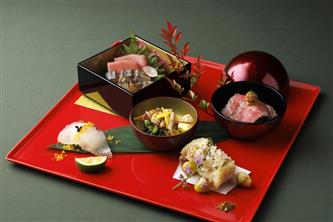 和食コース前菜一例