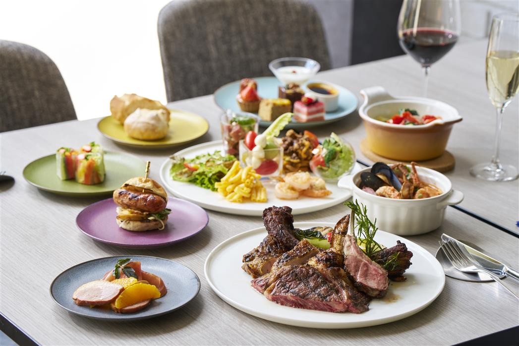 【 2025☆Xmas×年末年始】＼リブランド記念ランチ／12月20～1月4日限定開催★メインの「炭火焼きワゴン」はお席までお届け♪その他ブッフェメニューも超パワーアップ★スパークリングや赤白ワインなども昼から飲み放題♪