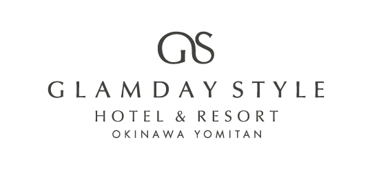 ロゴ：グランディスタイル 沖縄 読谷 ホテル&リゾート