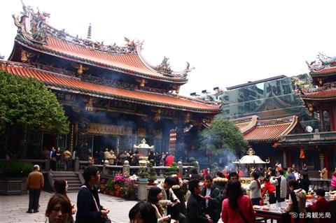 龍山寺